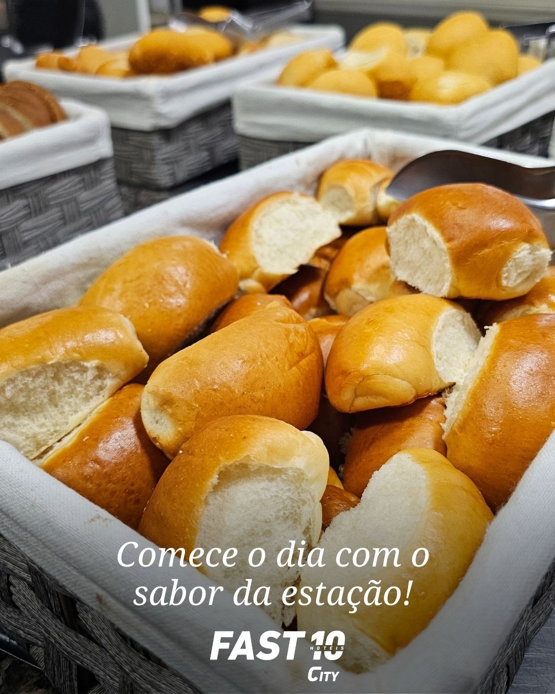  Bom dia começa com um café da manhã especial.